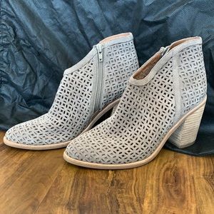 Jeffrey Campbell Medera Cutout Ankle Boot Size 7.5